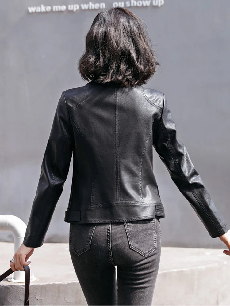 New Women Classic Leather Coat Spring Autumn 2025 Fashion Suit Collar Slim Short Sheepskin Outerwear Biker Leather Jacket Female