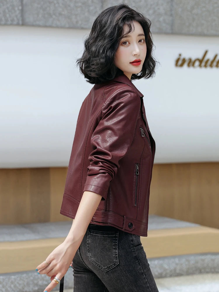 New Women Classic Leather Coat Spring Autumn 2025 Fashion Suit Collar Slim Short Sheepskin Outerwear Biker Leather Jacket Female