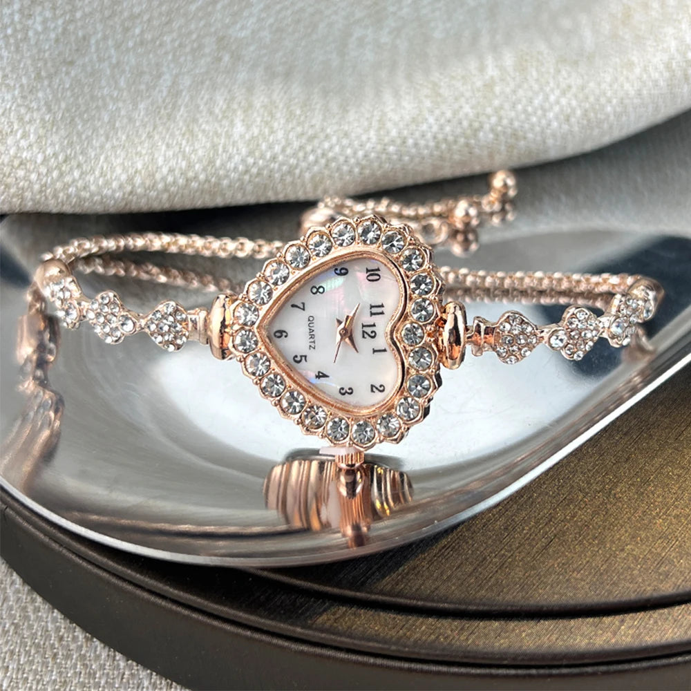 New Fashion Heart-shaped Ribbon-Strap Diamond-Studded Flower Watch for Women with Adjustable Bracelet