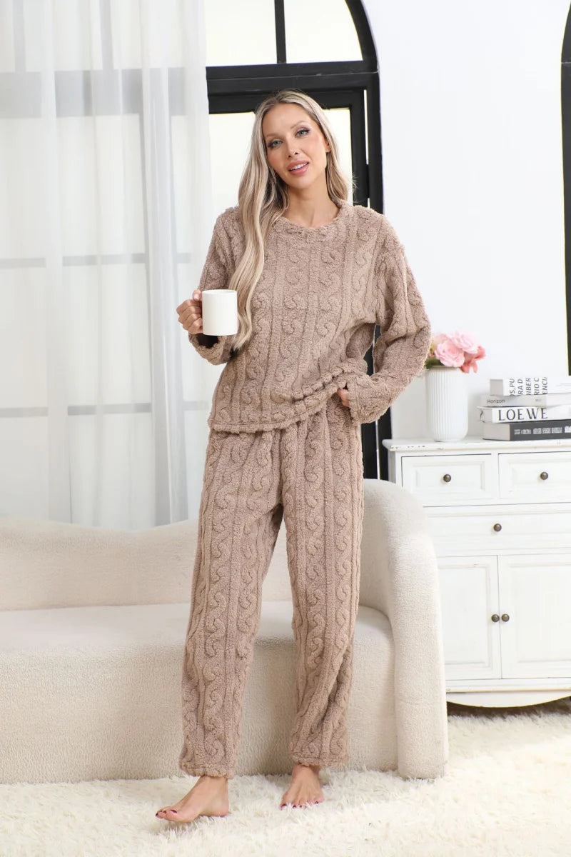 Women's Autumn and Winter Thermal Pajamas Sets Coral Velvet Jacquard Warm Loungewear Female Soft Comfortable Thickened Sleepwear