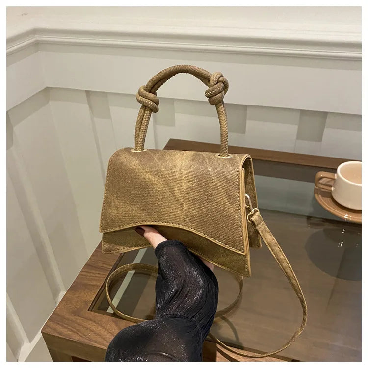 Fashionable Women's Shoulder Bag Pure Color Trendy Crossbody Bag Simple Casual Diagonal Bag Small Square Bags for Autumn bolsos