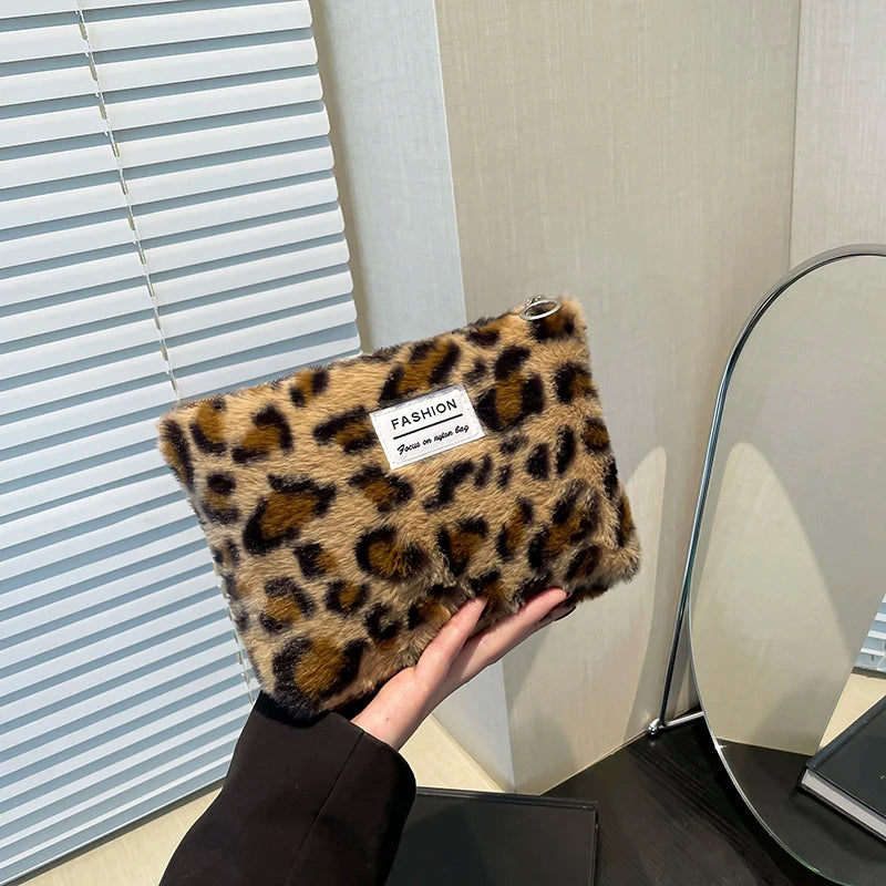 Leopard print plush Makeup Bag Large capacity portable travel toiletry bag Cosmetics Clutch Bag Premium storage bag