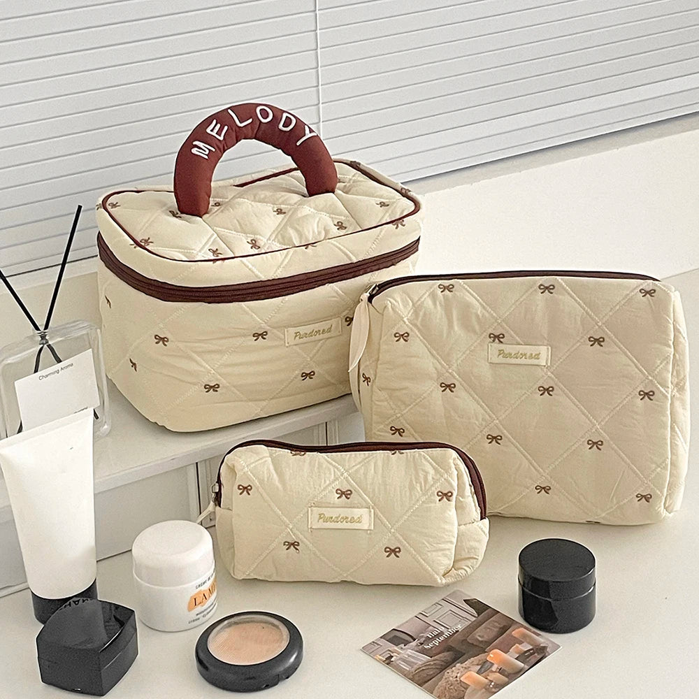 1PC Pink Strawberry Women Cosmetic Quilted Bag Portable Travel Organizer Toiletry Makeup Storage Pouch Handbag Ladies Zipper Bag
