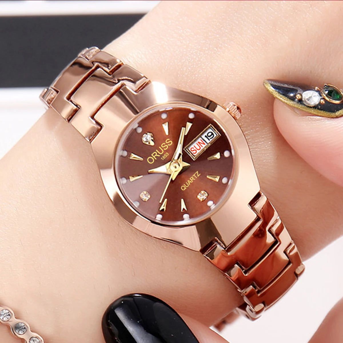 ORUSS Couple Watch Waterproof Casual Fashion Women Men Quartz Watches Ladies Stainless Date Week Men Clock Lover's Date Gift