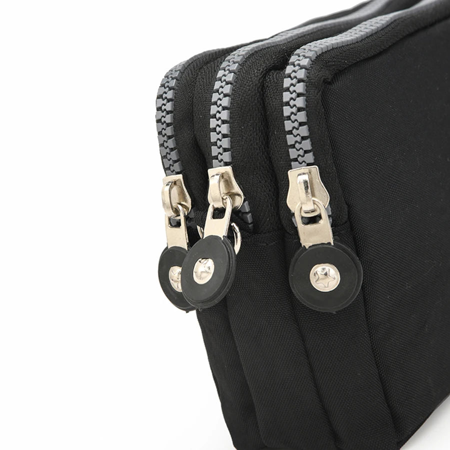Put the mobile phone bag, handbag, shoulder bag, neck bag, cloth bag, mini bag for storing small change.
