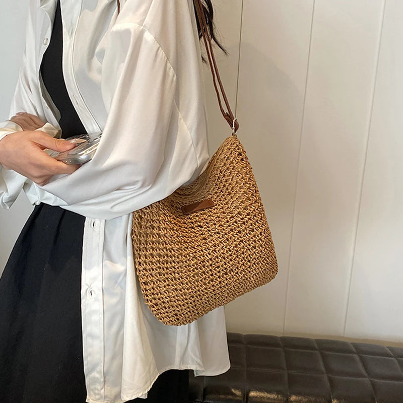 Bohemian Straw Beach Bags For Women High Capacity Handmade Shoulder Bag Casual Woven Totes Bag Shopping Clutch Handbag Purse