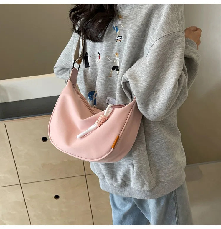 New Fashion Crossbody Bag Simple Wide Shoulder Strap Design Single Shoulder Bag Original Style Commuting Dumpling Women Bag