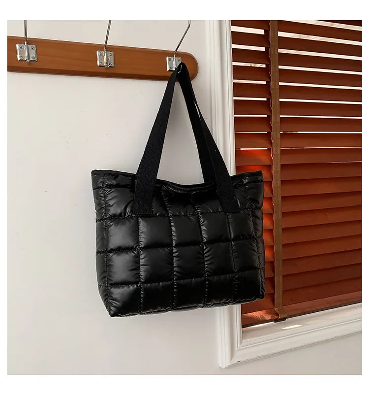 HOMEFISH Fashionable Plaid Crossbody Bag for Women Single Shoulder Handbag Stylish Accessory Ladies Trendy Bag