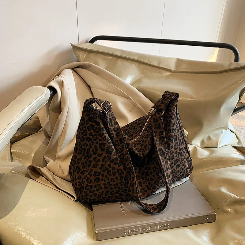 Trendy Casual Soft Textile Women's Shoulder Bag Large Capacity Leopard Print Female Retro Crossbody Bag For Commute Outings