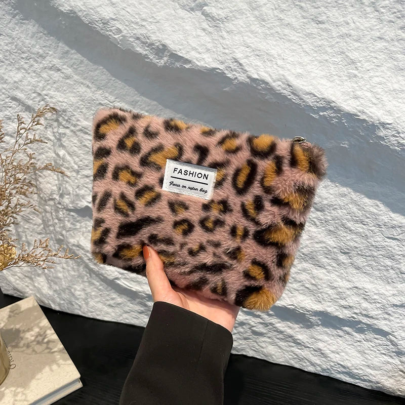 Leopard print plush Makeup Bag Large capacity portable travel toiletry bag Cosmetics Clutch Bag Premium storage bag