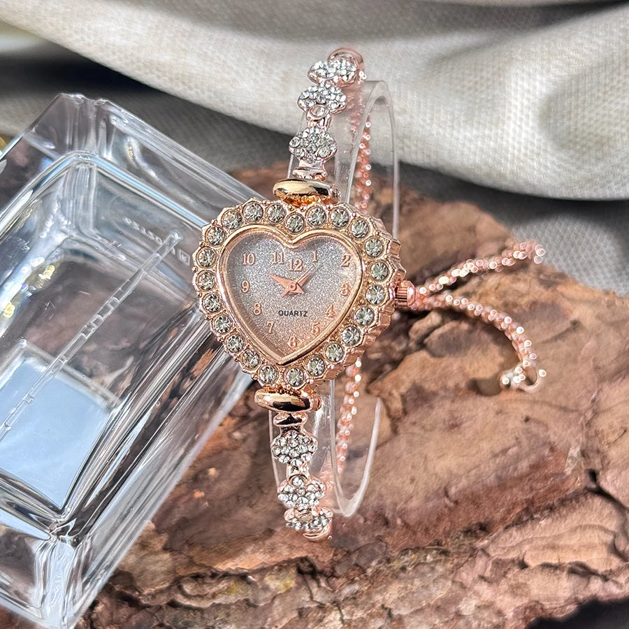 New Fashion Heart-shaped Ribbon-Strap Diamond-Studded Flower Watch for Women with Adjustable Bracelet