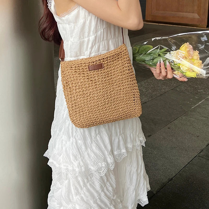 Bohemian Straw Beach Bags For Women High Capacity Handmade Shoulder Bag Casual Woven Totes Bag Shopping Clutch Handbag Purse