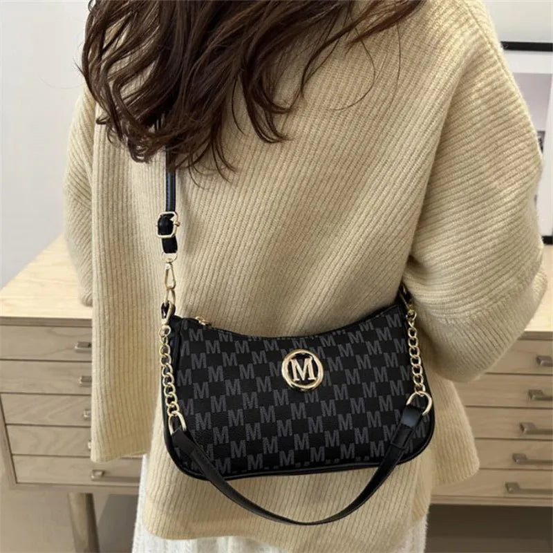 Vintage Style Handbag Crossbody Bag, Gold Letter 'M' Design Pu Leather Shoulder Messenger Bag, Synthetic Leather Tote Bag, Purse
