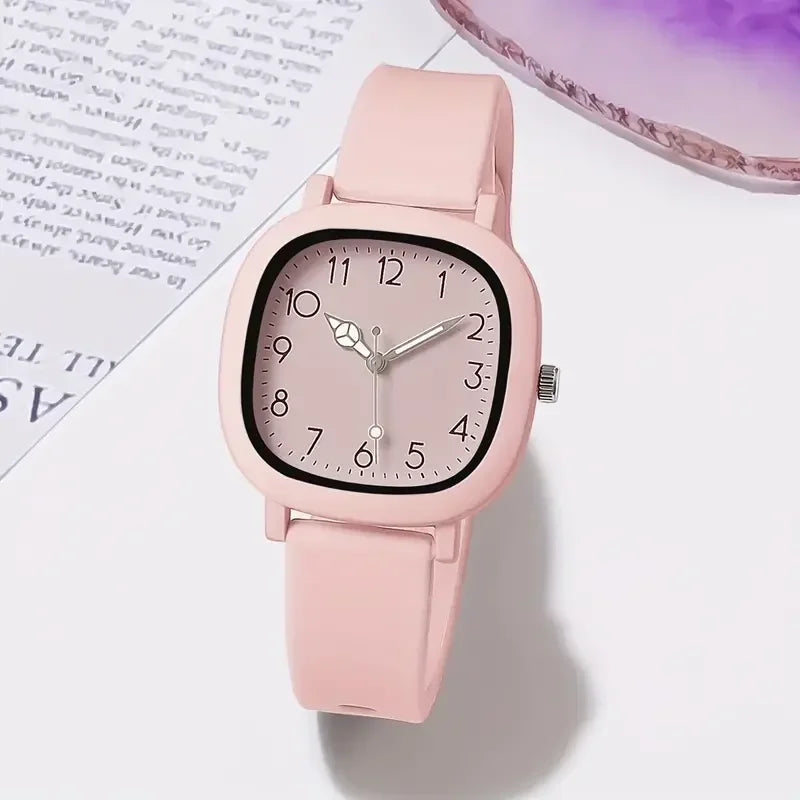 Fashion Square Women Quartz Watch Casual Silicone Band Ladies Wristwatch for Girls Clock Relogio Feminino