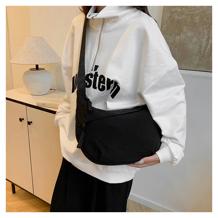Women'S Simple Solid Color Canvas Dumpling Bag Casual Handbag Personalized Men'S Shoulder Bag Daily Use