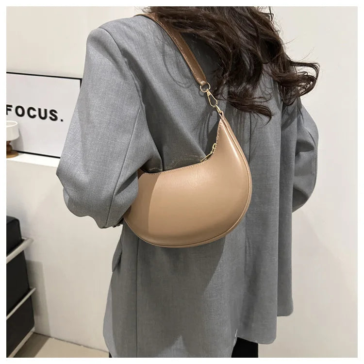 New Fashionable High-end Moon-shaped Baseball Bag Showing Luxury Women's Single Shoulder Bag Elegant lady Handbags bolso mujer