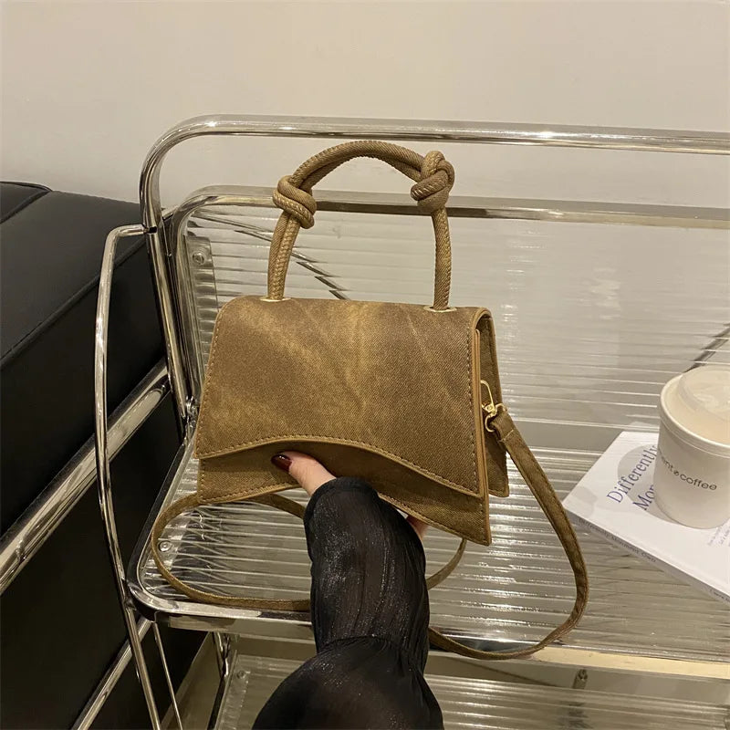 Fashionable Women's Shoulder Bag Pure Color Trendy Crossbody Bag Simple Casual Diagonal Bag Small Square Bags for Autumn bolsos