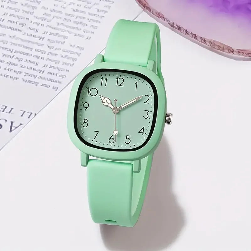 Fashion Square Women Quartz Watch Casual Silicone Band Ladies Wristwatch for Girls Clock Relogio Feminino
