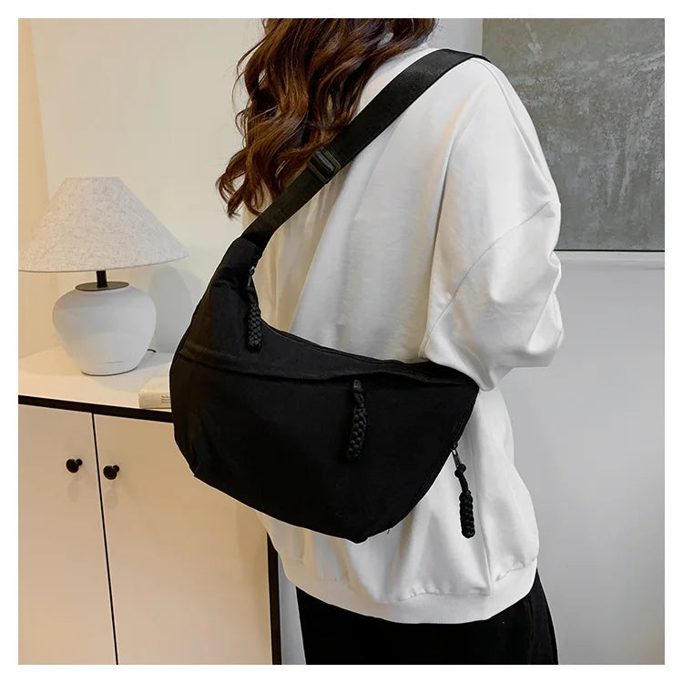 Women'S Simple Solid Color Canvas Dumpling Bag Casual Handbag Personalized Men'S Shoulder Bag Daily Use