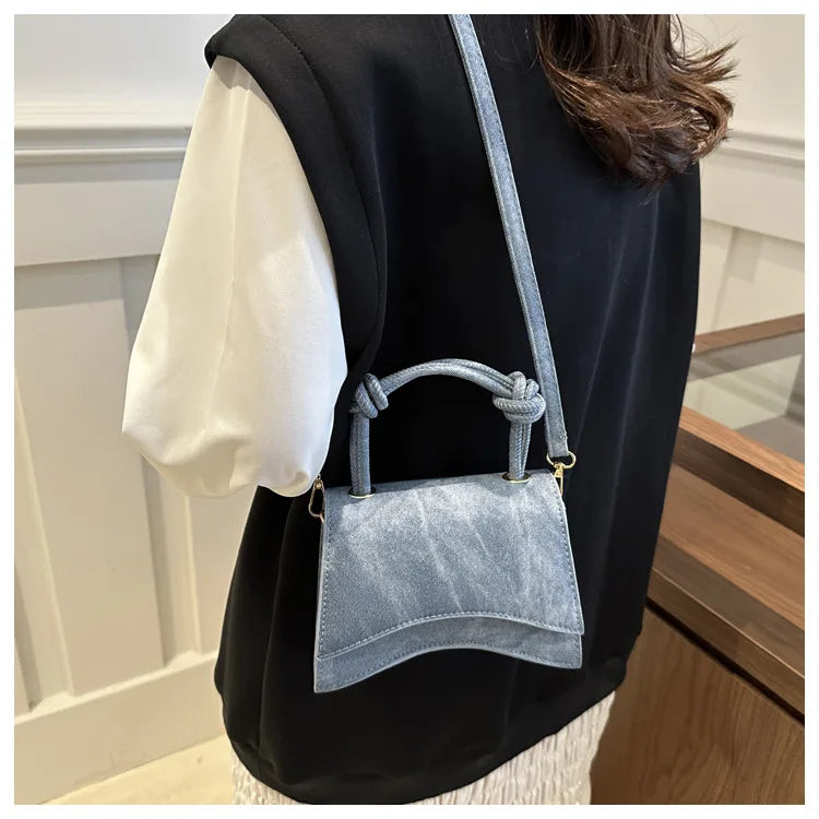 Fashionable Women's Shoulder Bag Pure Color Trendy Crossbody Bag Simple Casual Diagonal Bag Small Square Bags for Autumn bolsos