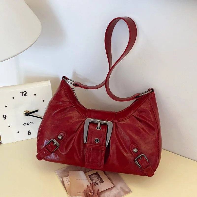 Large-capacity pleated armpit bag for women 2025 new retro commuter temperament motorcycle old style shoulder bag