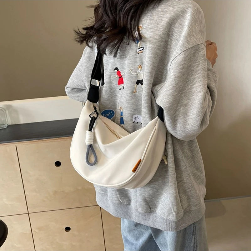 New Fashion Crossbody Bag Simple Wide Shoulder Strap Design Single Shoulder Bag Original Style Commuting Dumpling Women Bag