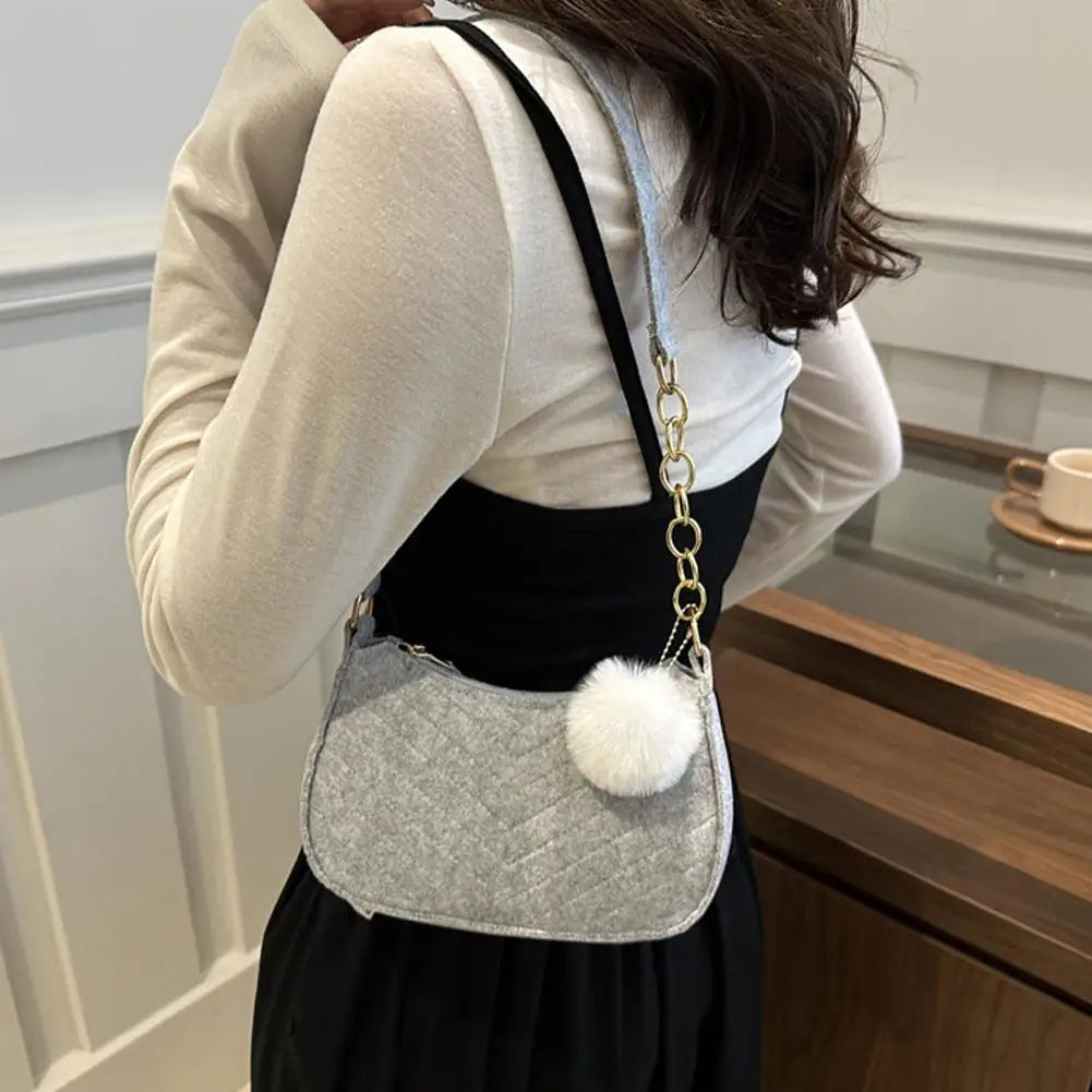 Mini Women Shoulder Bags Fashion Felt Women's Bag Advanced Design Underarm Handbags Mini Saddle Bag