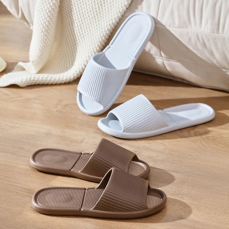 Bathroom House Slippers Leaking Quick-Drying Shower Slipper Light Weight Waterleaky Beach Flip Flops Women Swimming Slides