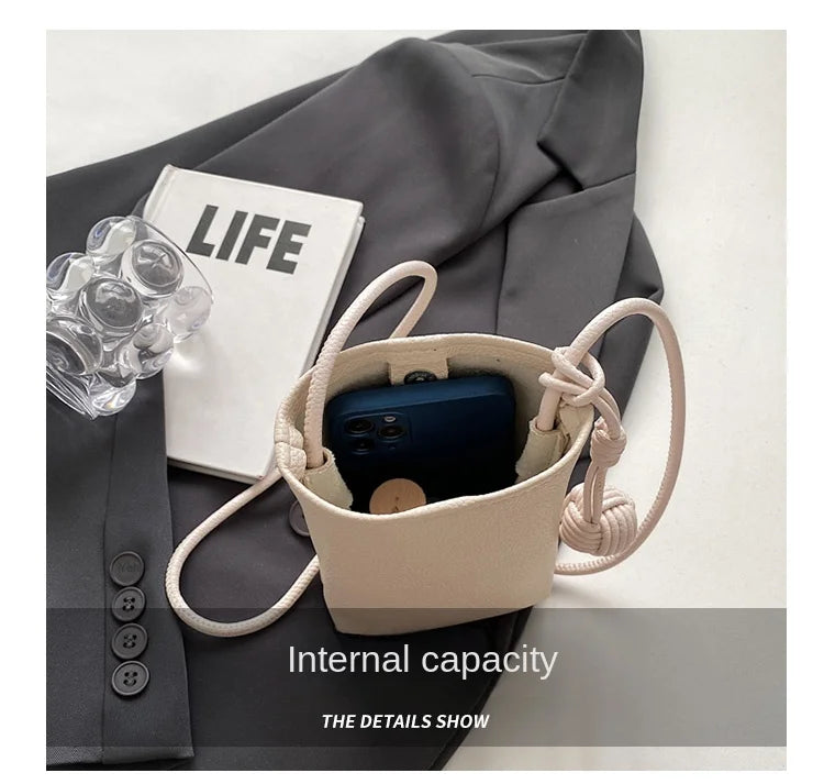 Women Leather Small Crossbody Bag Designer Cell Phone Bag Lightweight Fashion Shoulder Bag Ladies Travel Purse