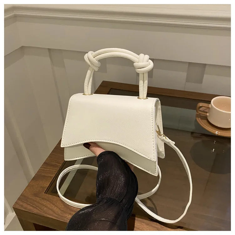 Fashionable Women's Shoulder Bag Pure Color Trendy Crossbody Bag Simple Casual Diagonal Bag Small Square Bags for Autumn bolsos