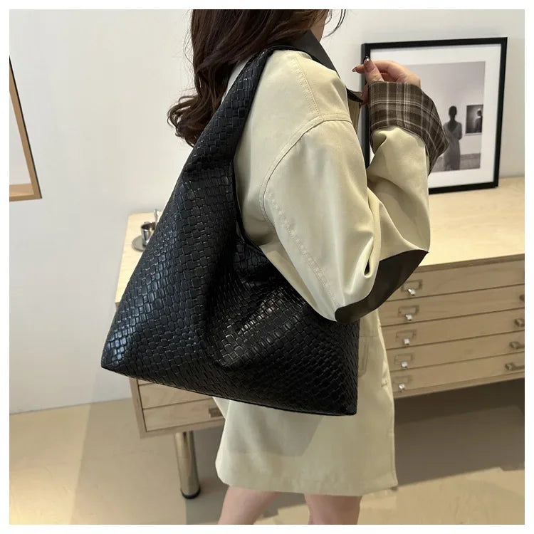 Women Retro Large Hobo Shoulder Tote Bag for Daily Work Travel