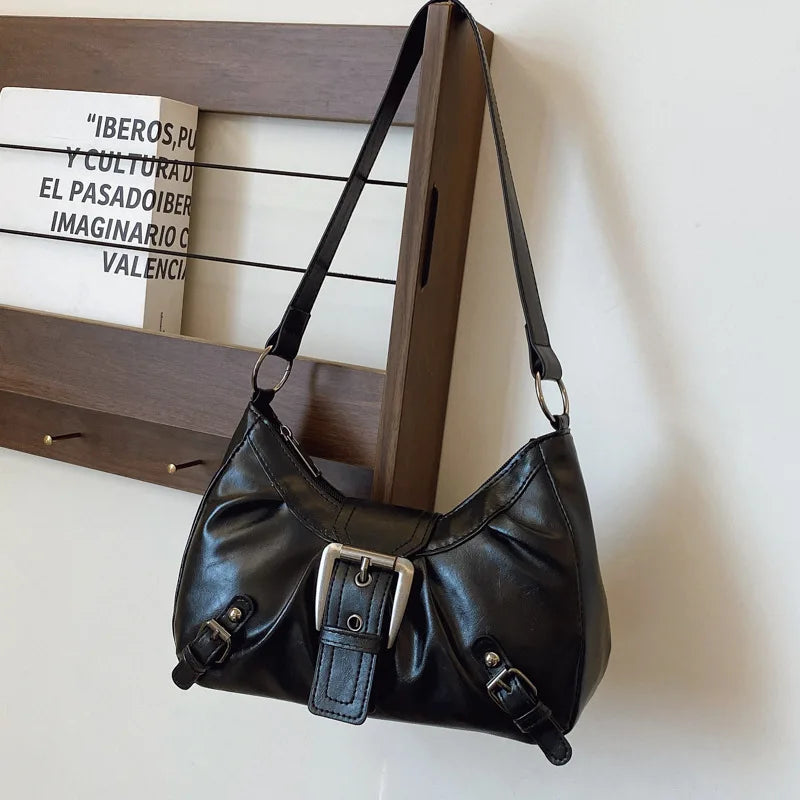 Large-capacity pleated armpit bag for women 2025 new retro commuter temperament motorcycle old style shoulder bag