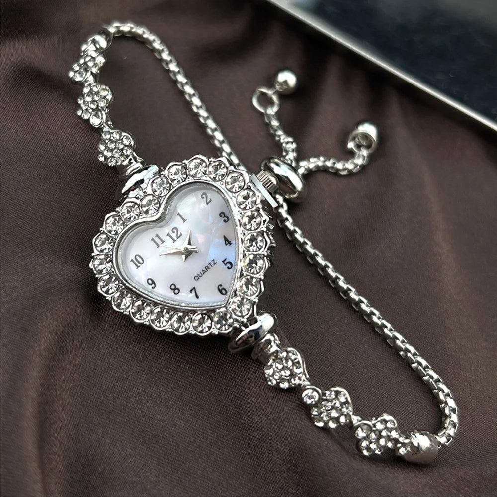 New Fashion Heart-shaped Ribbon-Strap Diamond-Studded Flower Watch for Women with Adjustable Bracelet