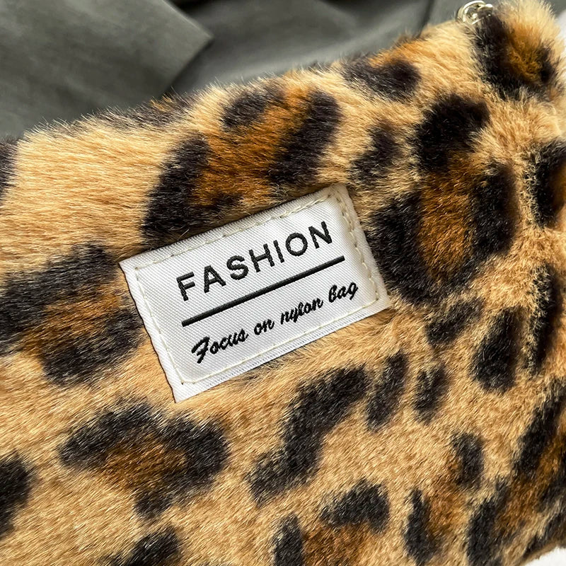 Leopard print plush Makeup Bag Large capacity portable travel toiletry bag Cosmetics Clutch Bag Premium storage bag