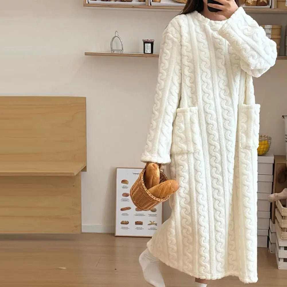 Coral Velvet Women's Nightgown Autumn And Winter Long Sleeve Double Pocket Flannel Nightgowns Women Loose Solid Sleepwear