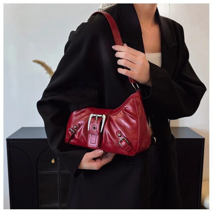 Large-capacity pleated armpit bag for women 2025 new retro commuter temperament motorcycle old style shoulder bag