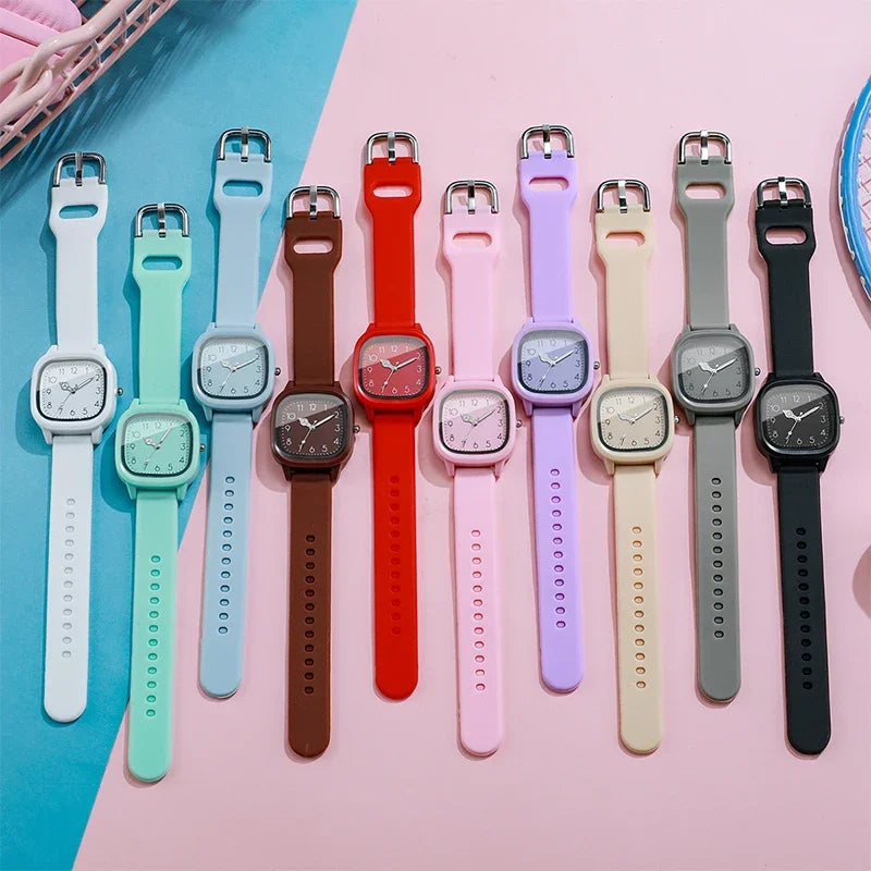 Fashion Square Women Quartz Watch Casual Silicone Band Ladies Wristwatch for Girls Clock Relogio Feminino