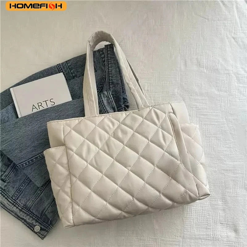 HOMEFISH Rectangular Large Capacity Single Shoulder Bag for Commuting To Work Tote Bag in Korean Style Casual Handle Bag