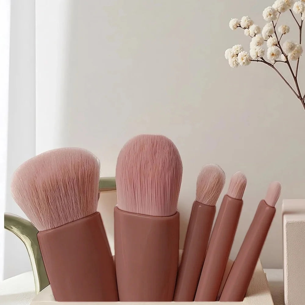 Cosmetic Brush 5PCS Portable Makeup Brush Travel with Mirror Box Makeup Set Brush Loose Powder Brush Blush Brush Eyeshadow Brush