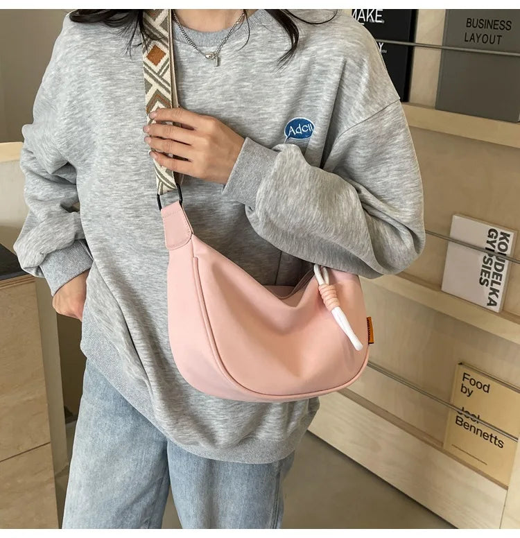 New Fashion Crossbody Bag Simple Wide Shoulder Strap Design Single Shoulder Bag Original Style Commuting Dumpling Women Bag