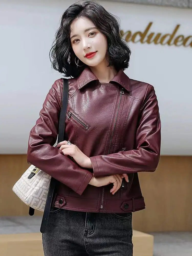 New Women Classic Leather Coat Spring Autumn 2025 Fashion Suit Collar Slim Short Sheepskin Outerwear Biker Leather Jacket Female
