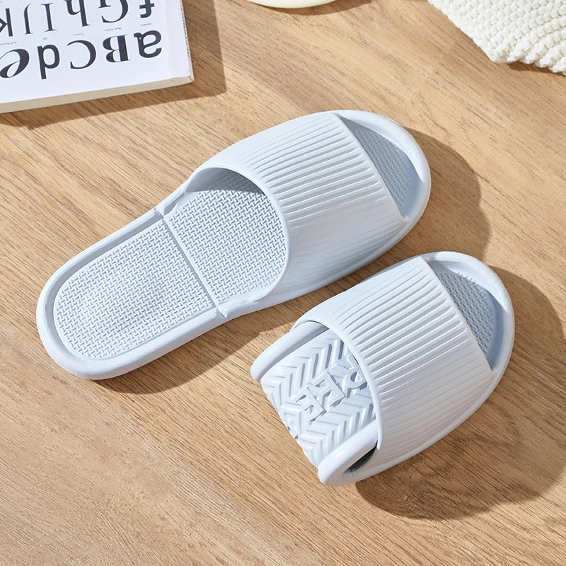 Bathroom House Slippers Leaking Quick-Drying Shower Slipper Light Weight Waterleaky Beach Flip Flops Women Swimming Slides