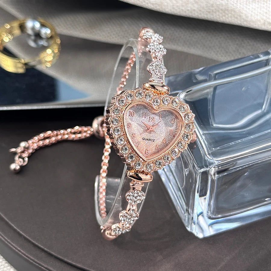 New Fashion Heart-shaped Ribbon-Strap Diamond-Studded Flower Watch for Women with Adjustable Bracelet