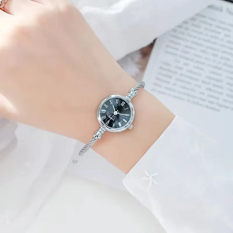 YIKAZE Women Watches Small Gold Bangle Bracelet Watch Stainless Steel Retro Ladies Quartz Wristwatch Clock Fashion Dress Watch