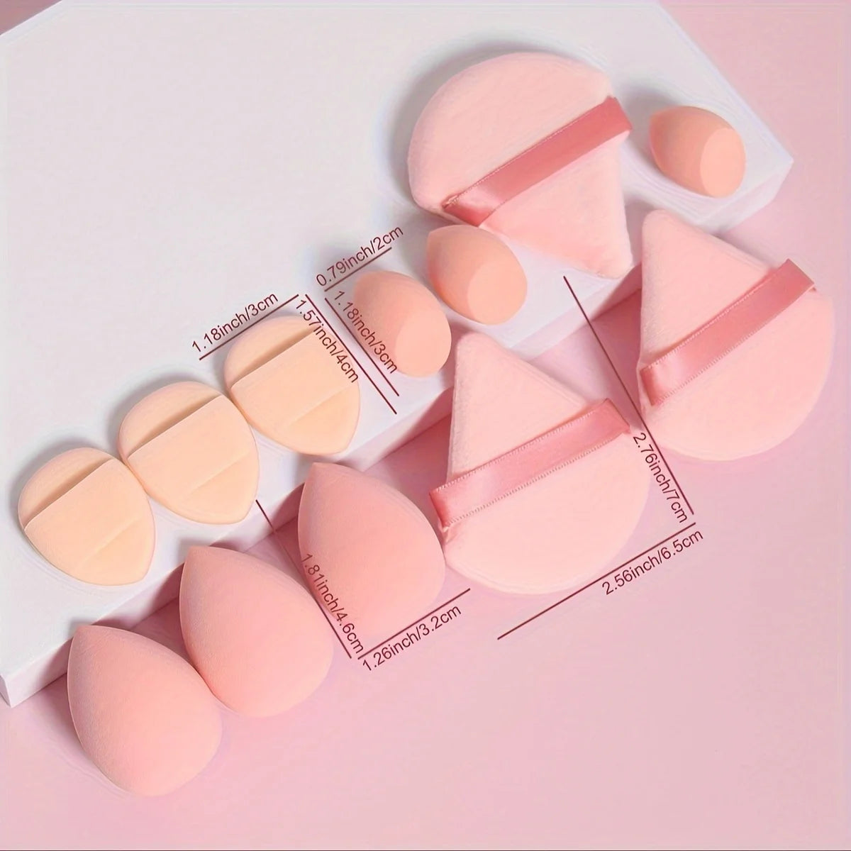 A 12 Piece Set of Versatile Makeup Sponges, Consisting of 3 Loose Powder Puffs, 3 Mini Cushion Powder Puffs, 3 Beauty Eggs, and