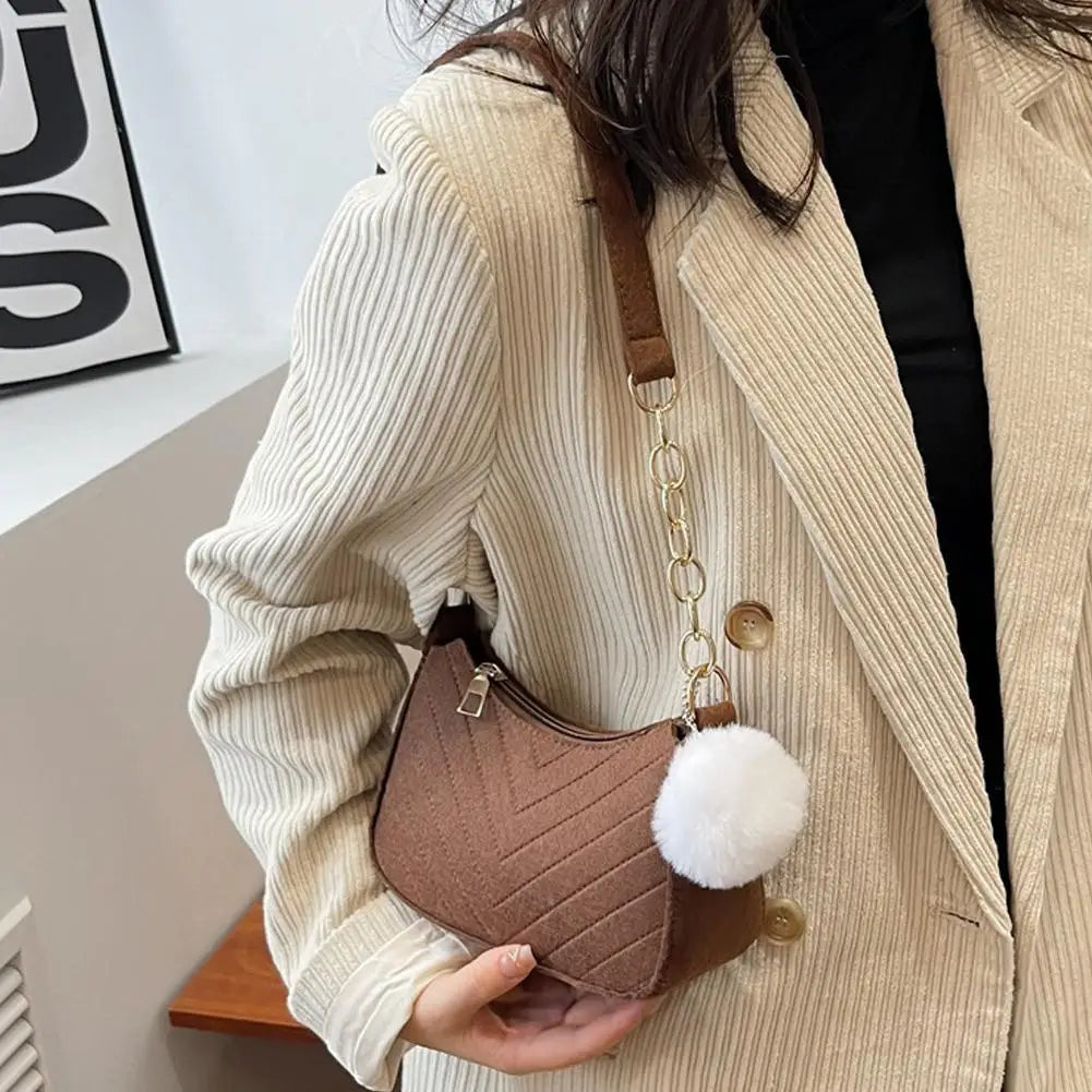 Mini Women Shoulder Bags Fashion Felt Women's Bag Advanced Design Underarm Handbags Mini Saddle Bag