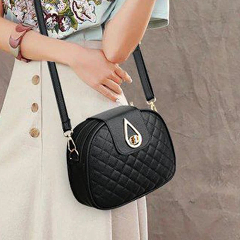 Riding Backpack for Ladies, Stylish and Fashionable Casual Women's Double-Shoulder Bag, Lightweight and Large-Capacity Handbag