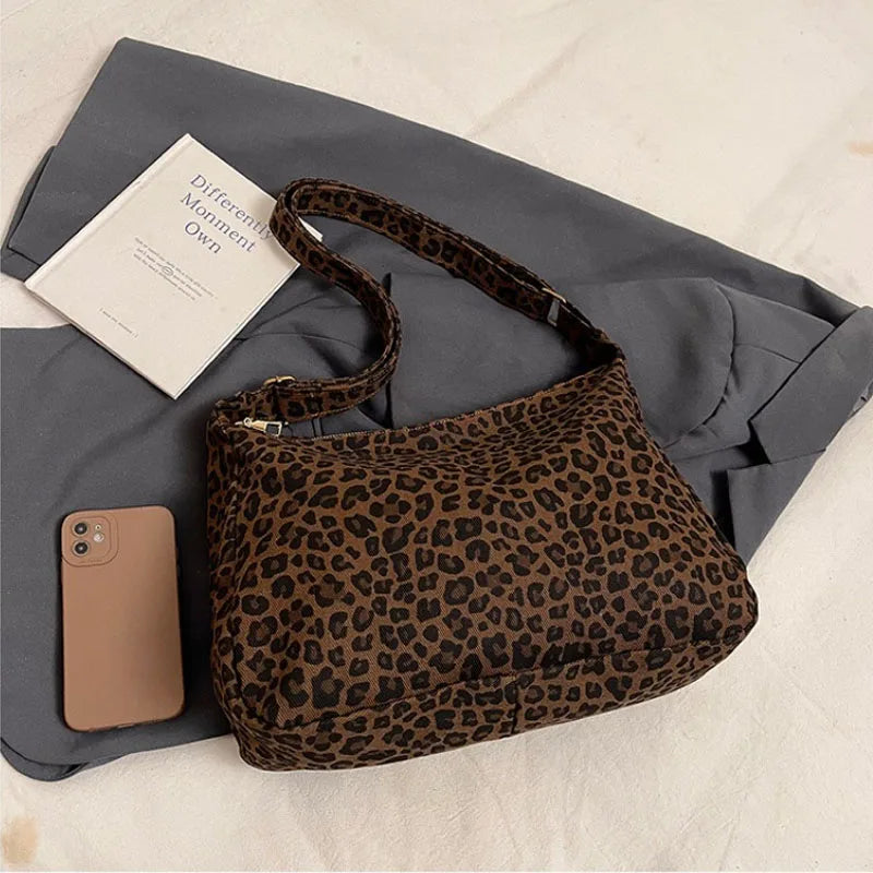 Trendy Casual Soft Textile Women's Shoulder Bag Large Capacity Leopard Print Female Retro Crossbody Bag For Commute Outings