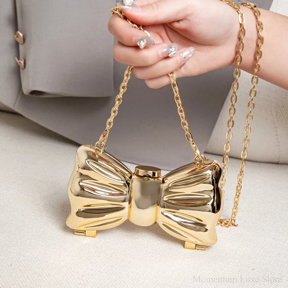 Women's Luxury Designer Bow Acrylic Clutch Bag with Chain Mini Crossbody Handbag for Party Evening Gold Silver Bags for Woman