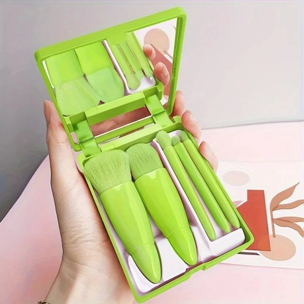Cosmetic Brush 5PCS Portable Makeup Brush Travel with Mirror Box Makeup Set Brush Loose Powder Brush Blush Brush Eyeshadow Brush